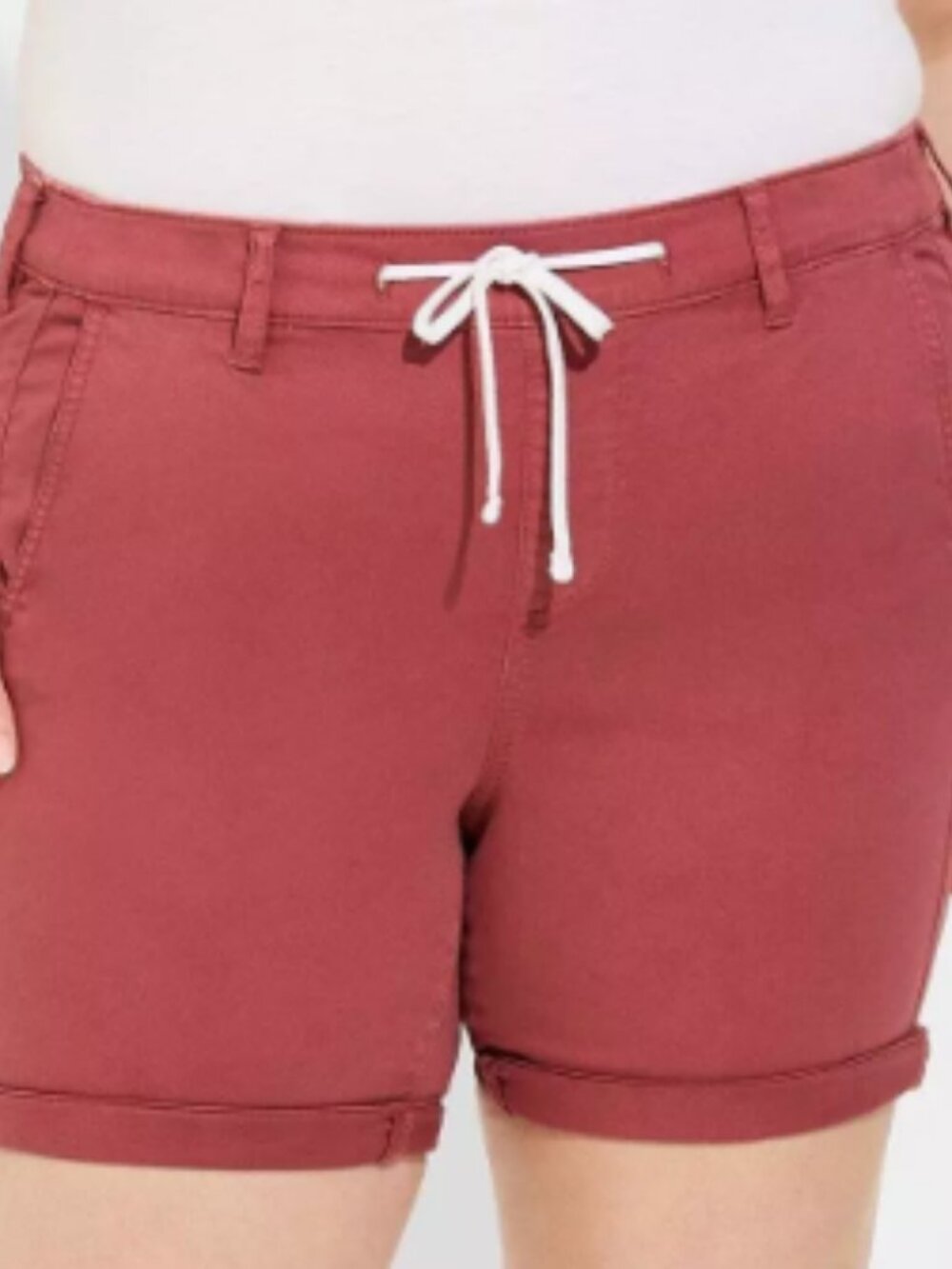 Torrid Weekend Mid-Rise Bermuda Shorts - size 2x, 18/20, maroon